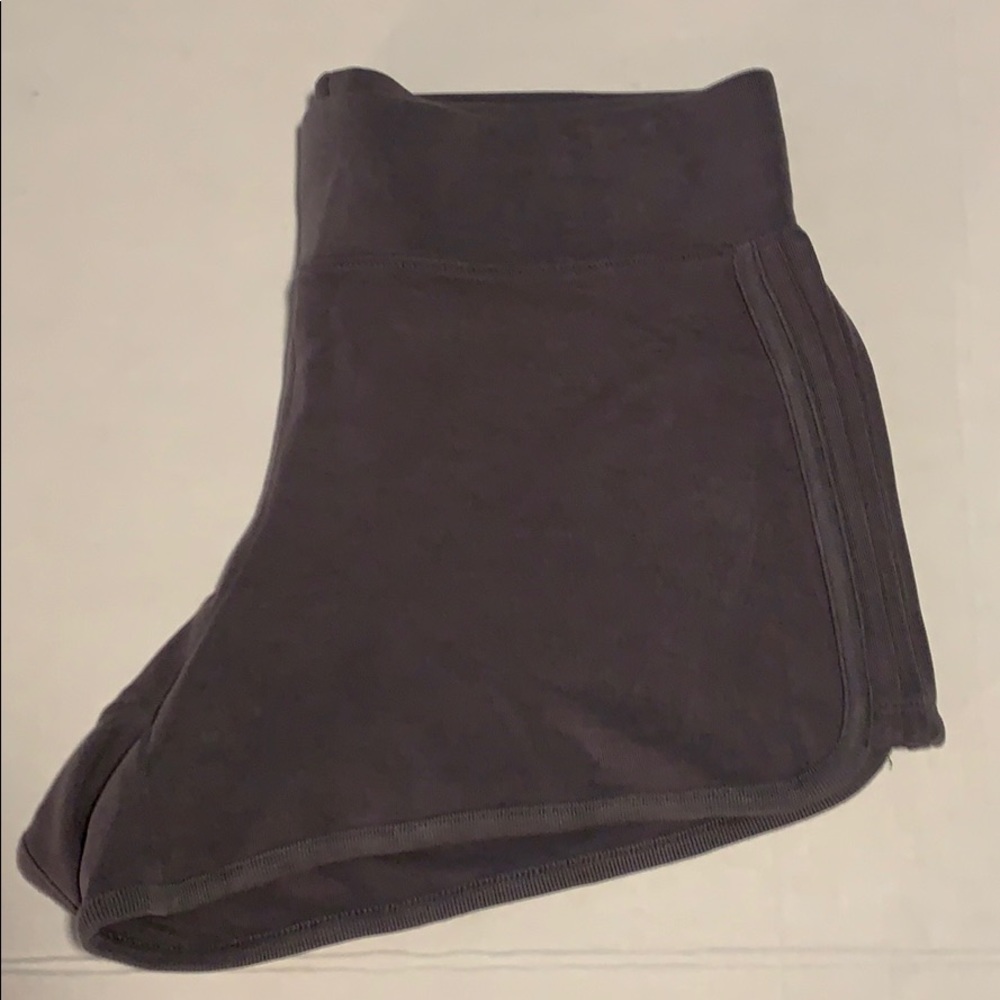 Athleta shorts - Picture 6 of 7